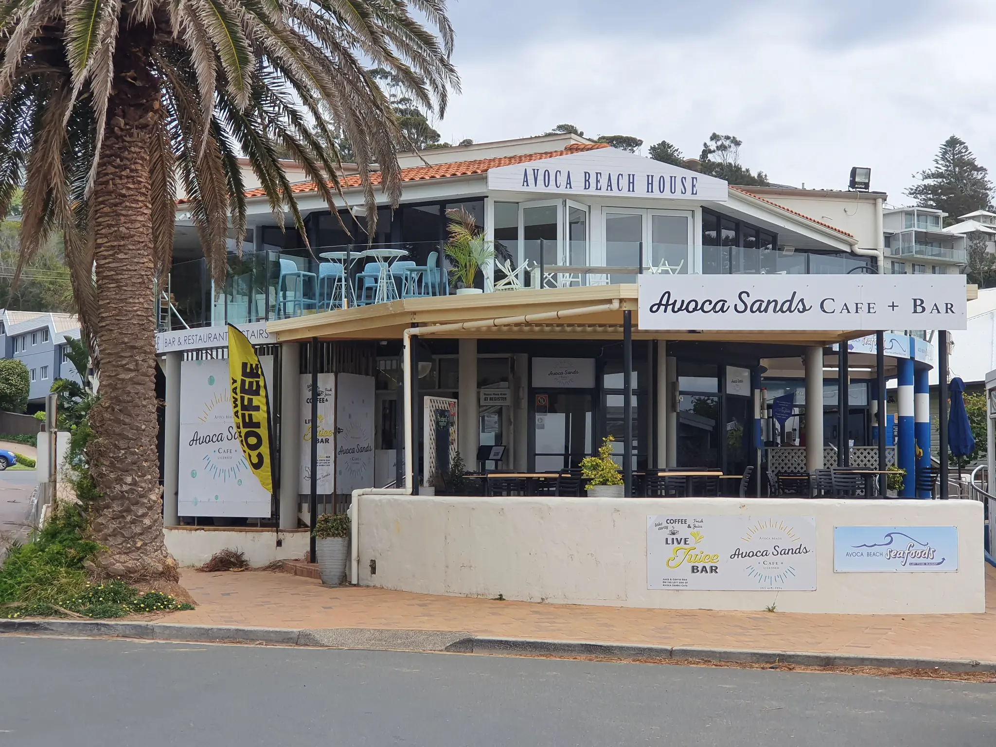 Avoca Beach House hospitality signage by Achurch Signs